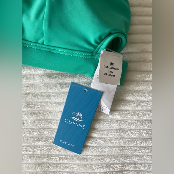 NWT Cupshe Tie Dye Water Garden Lace-Up Top & Ultra Cheeky Bikini Set - Picture 4 of 8